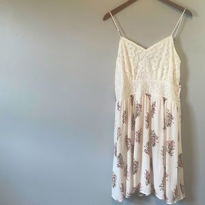 White Floral MIDI Dress